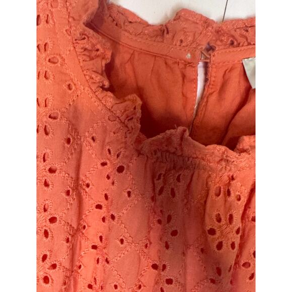 Loft eyelet, peplum top Size XS - Picture 5 of 9